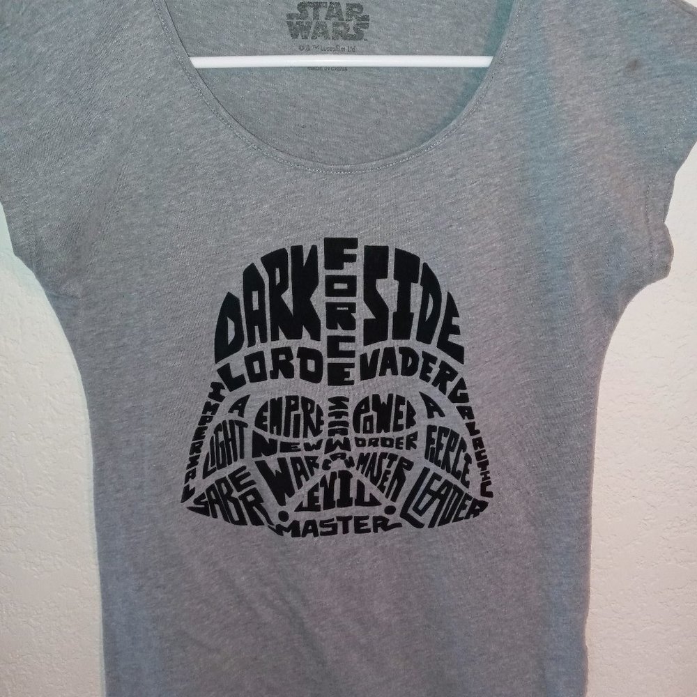 WALT DISNEY WORLD NWT STAR WARS DARTH VADER HELMET WOMENS KIDS GREY SHIRT SZ XS